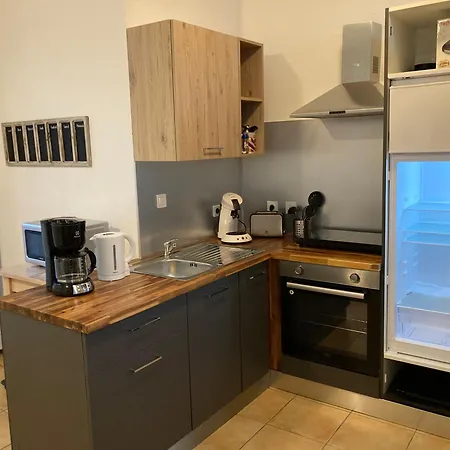 La Rosaire Lejlighed